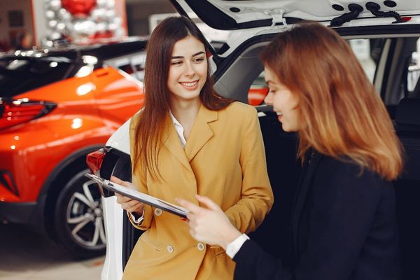 İkinci El Araba Alırken Dikkat Etmeniz Gereken 5 Önemli Nokta (Alsatarac Rehberi)